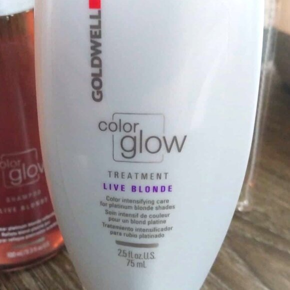 Goldwell Color Glow Blonde Shampoo & Treatment - Picture 3 of 5